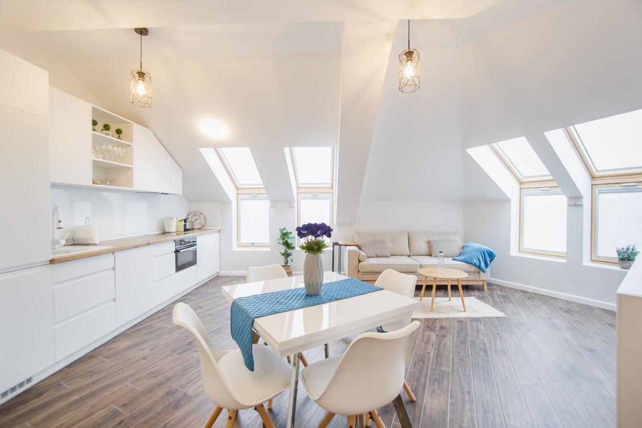Skylight Loft Near City Center Oradea Ngoại thất bức ảnh