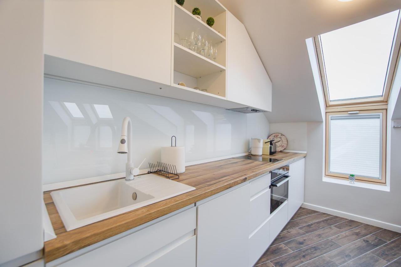 Skylight Loft Near City Center Oradea Ngoại thất bức ảnh