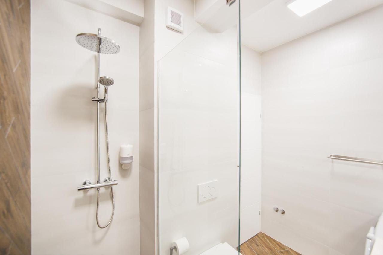 Skylight Loft Near City Center Oradea Ngoại thất bức ảnh